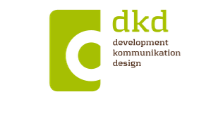 Ein modernes Logo in Grün und Schwarz, das die Buchstaben dkd und die Worte Entwicklung, Kommunikation, Design zeigt.